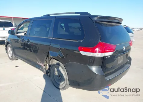 2013 Toyota Sienna Le V6 8 Passenger from USA, damaged, VIN 5TDKK3DC4DS308817